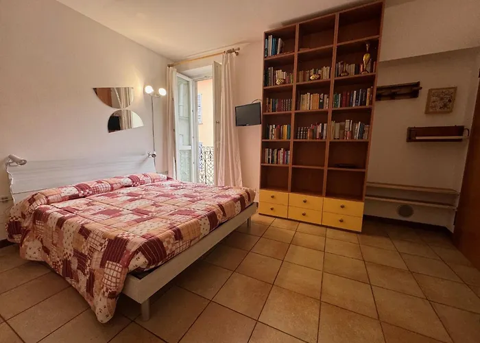 Casa Torre Centro דירה *